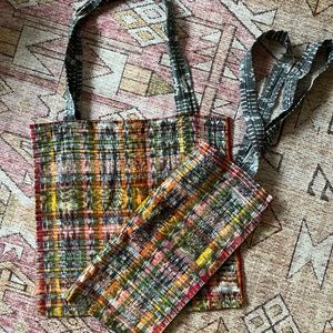 New! Shoulder bags